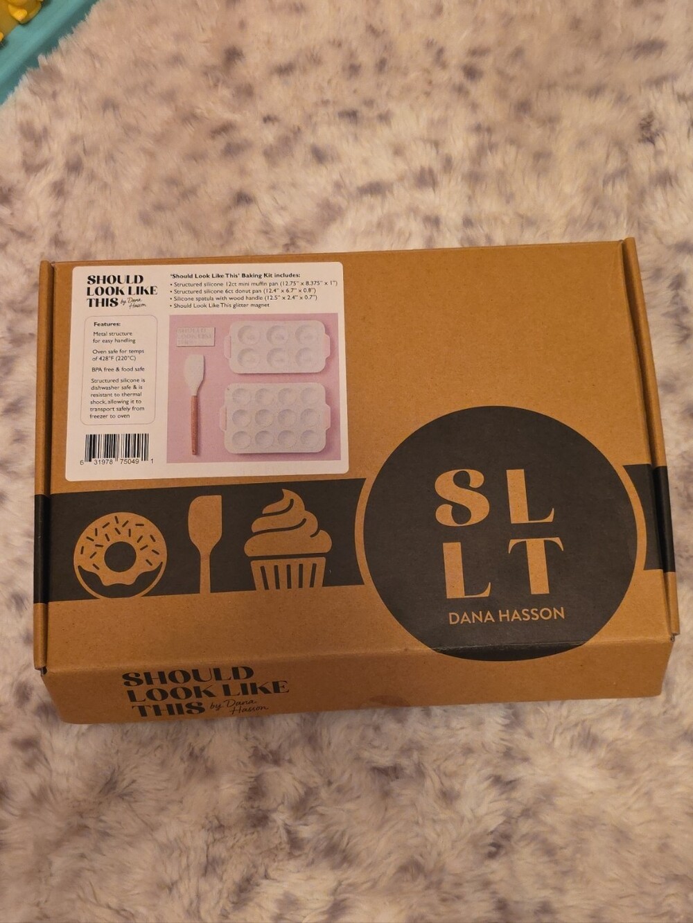 Should Look Like This Dana Hasson Silicone Baking Kit